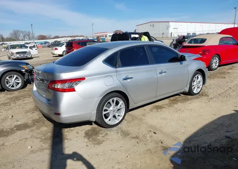 2015 Nissan Sentra S z USA, uszkodzony, nr VIN 3N1AB7APXFY368318